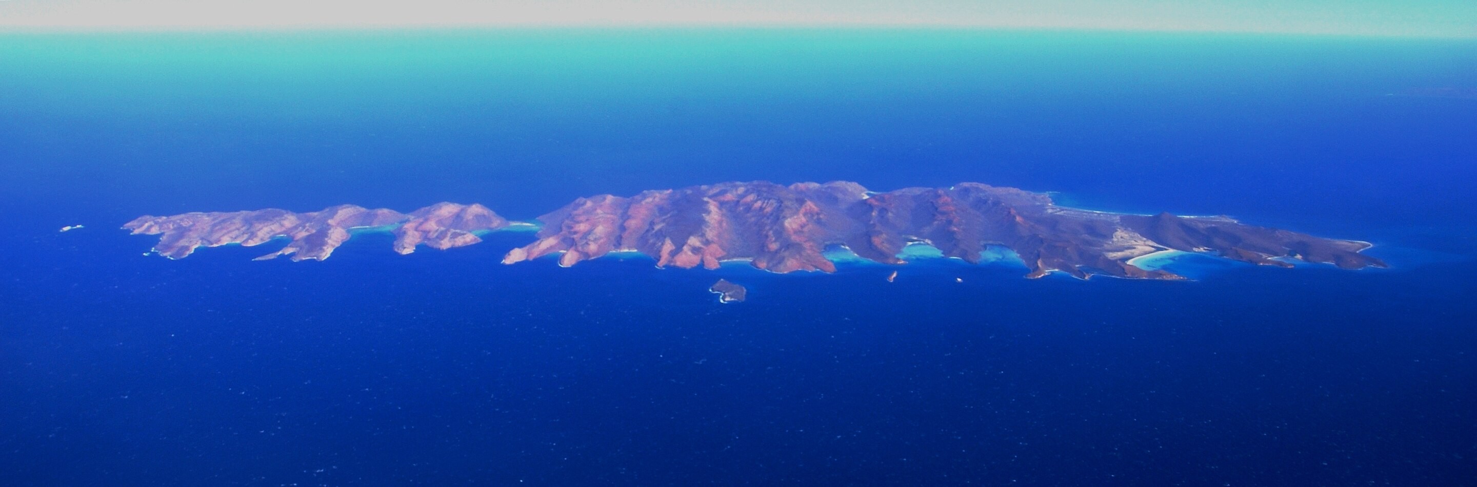 Explore Espiritu Santo Island
